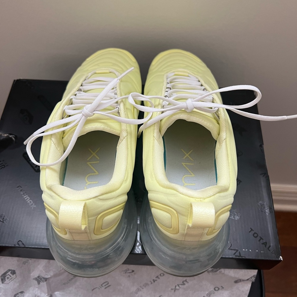 Nike Air Max 720 SE - Size 8.5 Women (US) - Picture 13 of 14